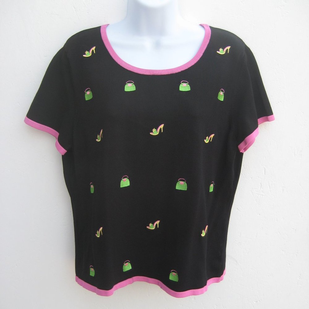 HAMPSHIRE Studio short sleeve black/pink embroidered sweater; size PXL; EUC